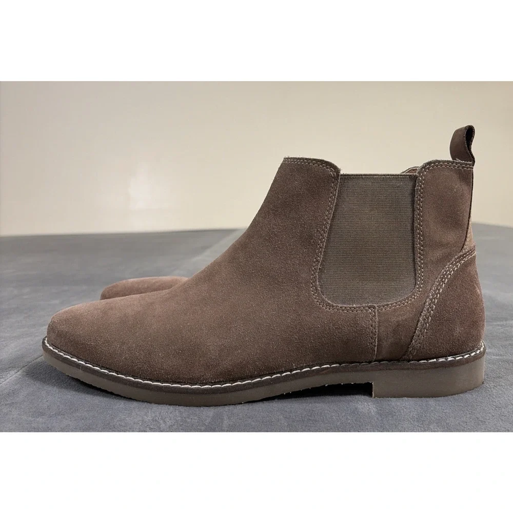 Steve Madden item as